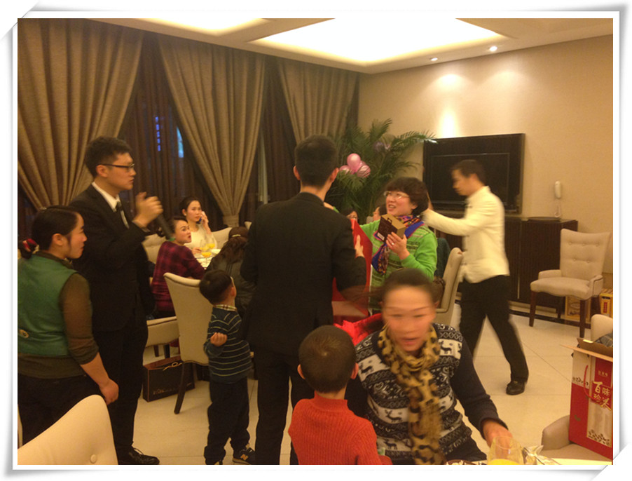 心系业主，，，暖冬皇冠体育—2013成都客户答谢会圆满举行